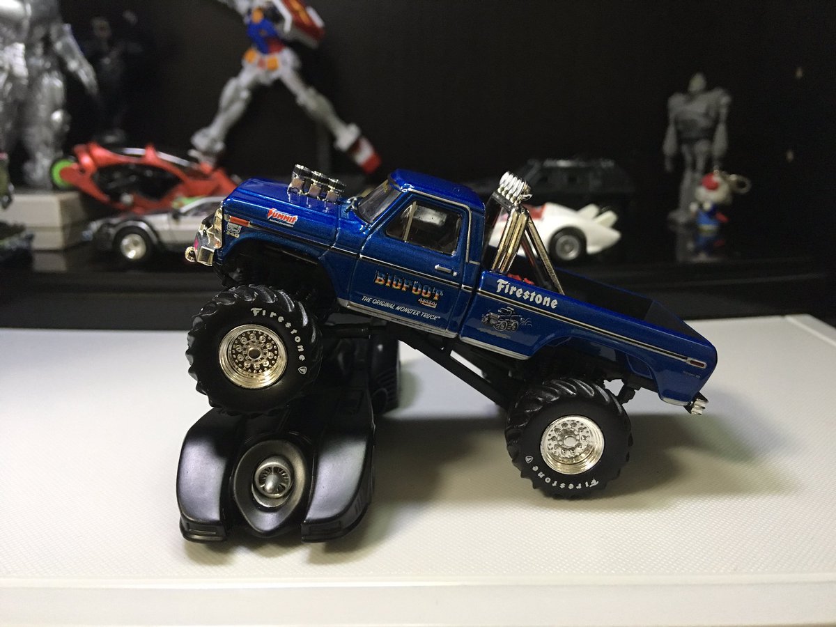 MartyDocBrown's tweet image. #Aech 's #F250 #Bigfoot #Greenlight 
#ReadyPlayerOne

パーシバルの親友であるエイチの愛車 #ビッグフット 。劇中ではライバル達をなぎ倒していくのが印象的。
ビッグフット、または #モンスタートラック の元祖とも言われる。塗装も作り込みも抜群の出来の1台。
