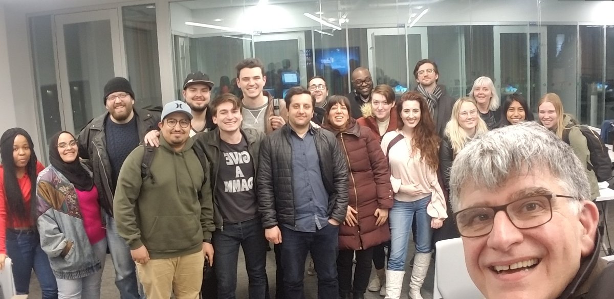 CharlesFalzon1's tweet photo. I love teaching! Great last class at MP8103  Thanks to the  amazing students and co-instructor @iranalatif  for making Wednesday evenings a real pleasure.  #talent #creativeera https://t.co/A5q32Axw0u