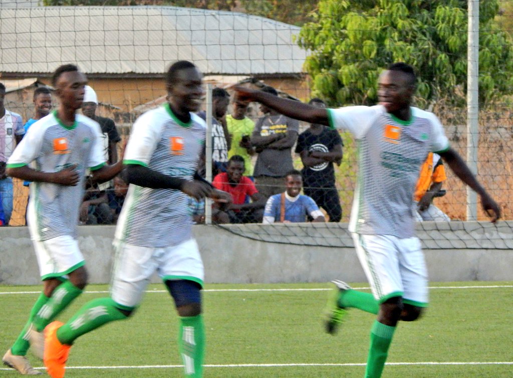 SomaGambia's tweet image. Sports: Tahir Senior School played it&apos;s school championship finals this Saturday at the Soma Ministadium. 

The game ended 2-2 between Grade 12 FC and Grade 11 FC. The game will be rescheduled in the future. 

#football #senior2019 #athletics #Gambia