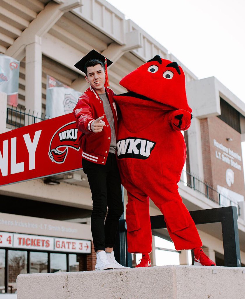austinvahle's tweet photo. I have a secret. After four years I can finally spill my secret to all, I AM BIG RED. Thank you @WKUBigRed for allowing me to be a part of your adventures as the NATION’S BEST MASCOT! A piece of my heart will always be within Big Red. I am forever screaming, “GO BIG RED!” https://t.co/dXg164iBNI