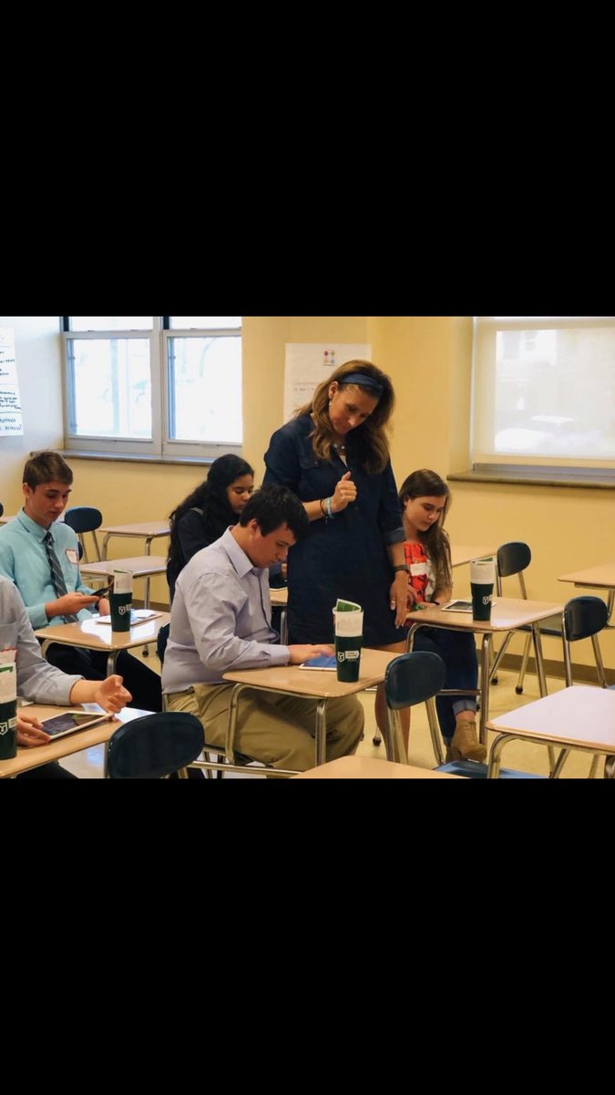 lisaadenn's tweet image. YCAL Education Career Exploration Program at York College.  ##swhsmustangs #SWExcellence #LeaveYourMark