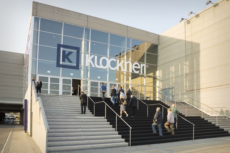 GarciaClinica's tweet image. ¿Cómo se coloca un implante Klockner?
El procedimiento consiste en una serie de fases, quirúrgicas y técnicas.
Tel. 952 85 85 00 - WhatsApp 674 16 42 00
#klockner #implantes #seguridad #confianza
#dentista #elenagarcia #marbella #clinica #dental #salud #cita #citaprevia