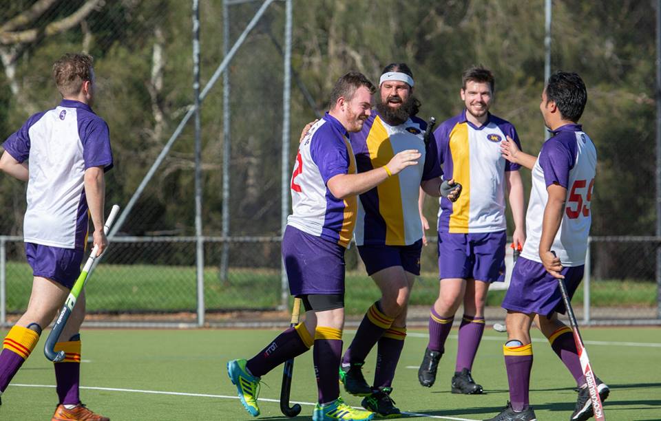 CollegiansX's tweet photo. A selection of some great images from Round 1, courtesy of the many talented photographers at the club! #hockeyvic #fieldhockey #melbournesport #hockey https://t.co/49uPLx9vnU