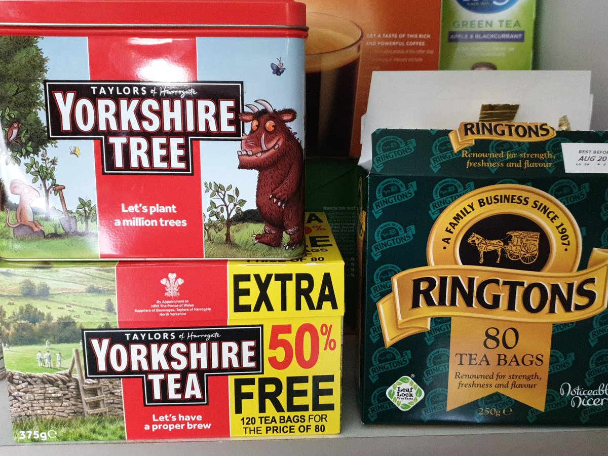 MistrEff's tweet photo. What wizardry is this? #kitchencarnage #twoteas @Ringtons @YorkshireTea https://t.co/lsYKbMv9VJ