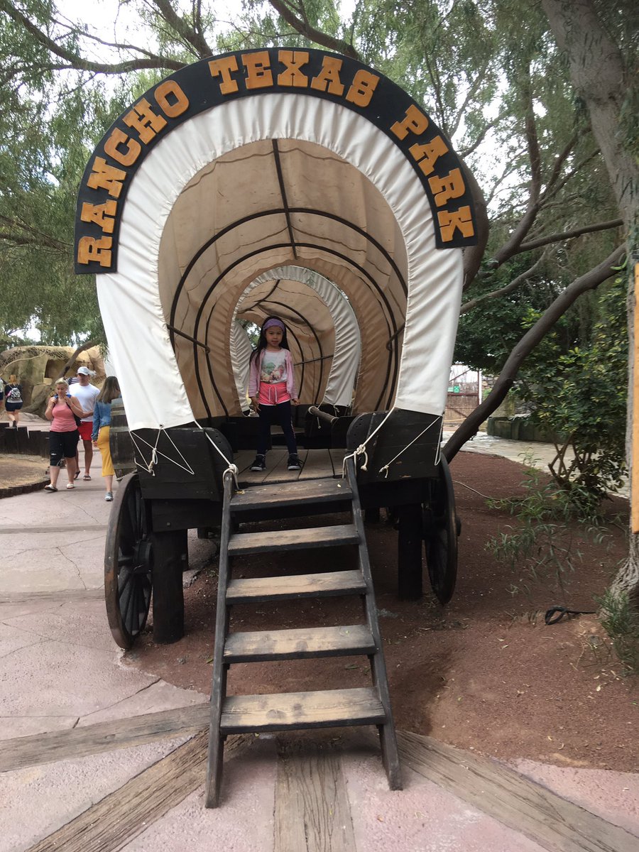 Excellent time at <a href="/RanchoTexasPark/">Rancho Texas Park</a> yesterday🏜#Lanzarote