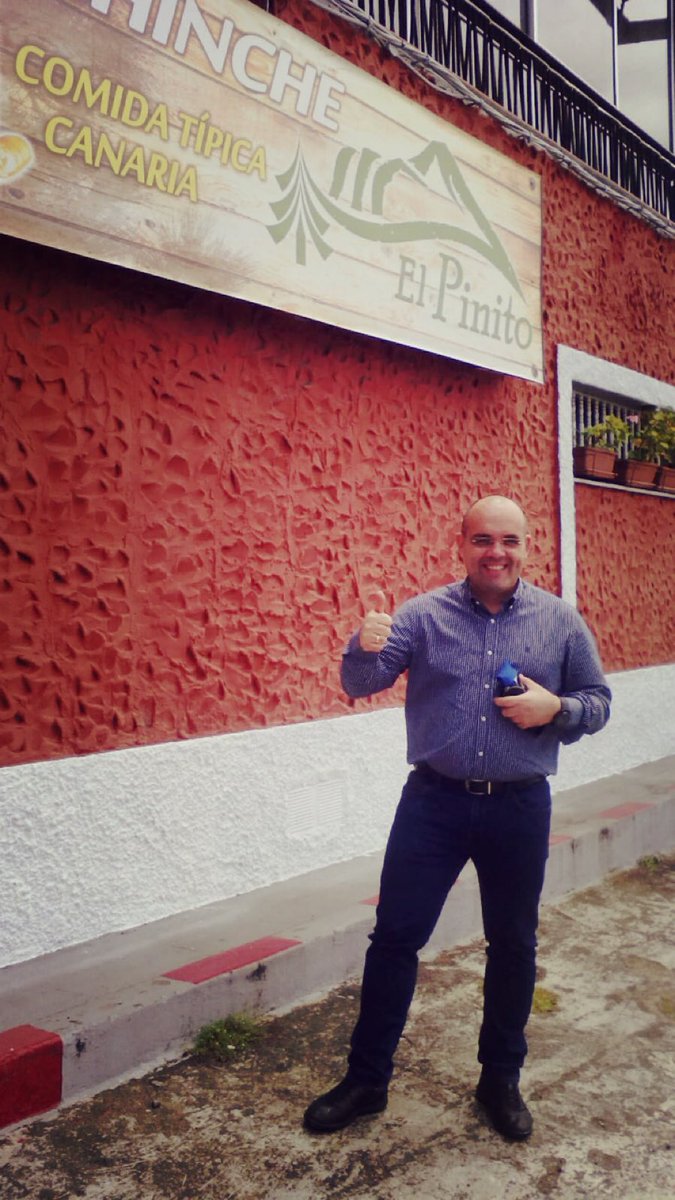 RestElPinito's tweet image. Excelente médico 👨‍⚕️ el Dr. Juan Ortega #digestivo gracias por visitarnos! Nos encanta atenderles! #restaurante #venacomer #FelizJueves #Tenerife #Canarias #SantaUrsula