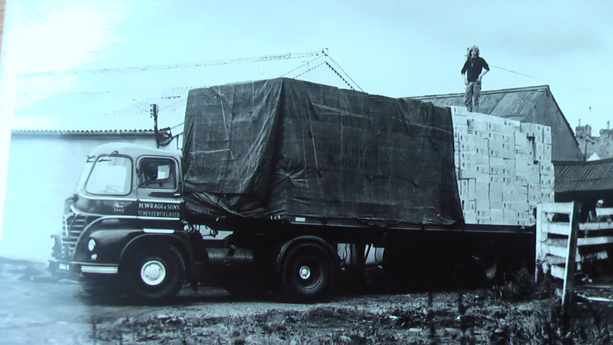 Can you guess the year?? Hint: this year we'll celebrate 64 years in business   #ThrowbackThursday