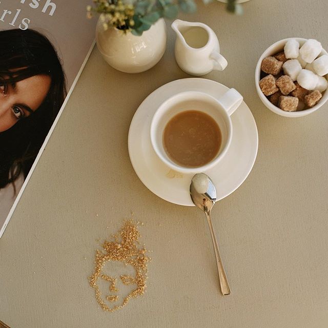 Morning sunshine ☀️ + coffee ☕️ in the sky at Garden Room. We’ve got loads of things coming up. Firstly our friends @theblumestudio are hosting a special Easter bouquet making workshop next Tuesday - dreamy. And speaking of Easter, we’re getting ready fo… bit.ly/2Z5WNTd