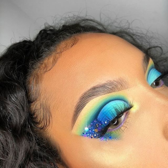 ravernationshop's tweet photo. 💛💚💙
.
.
.
#ravernation #ravernationshop #rave #raver #edm #edmlifestyle #edc #edclv #ultra #ravehumor #edmhumor #edmaddict #raveaddict #edmfestival #edmmusic #ravefam #ravetothegrave #ravebooty #edc2019 #edclasvegas #ravers #eatsleepraverepeat #edmli… https://t.co/iEWayraBmO https://t.co/gwmRDqslMD