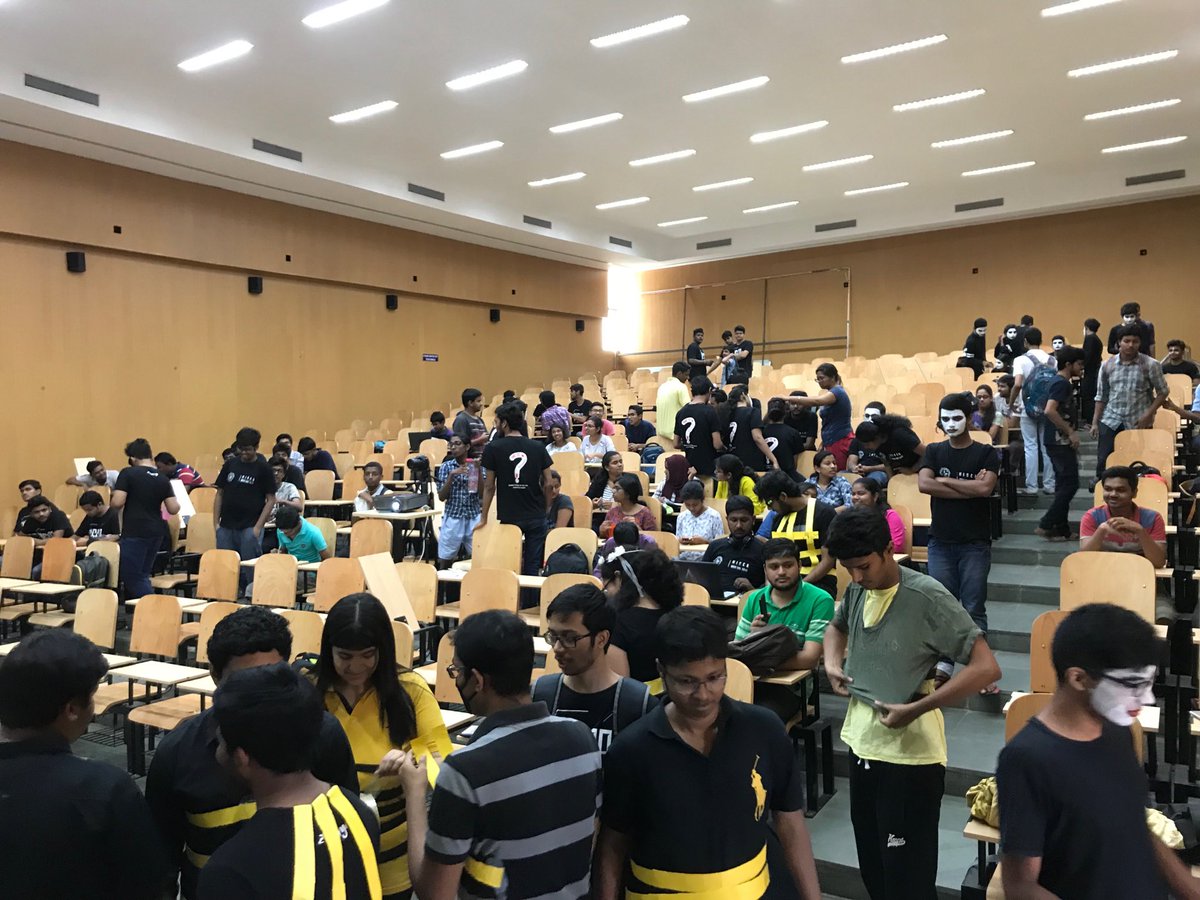 kuruhoornambi's tweet image. Behind the stage #Miming Biological Processes ⁦@SBSNISER⁩ #Int.MSc2018 batch