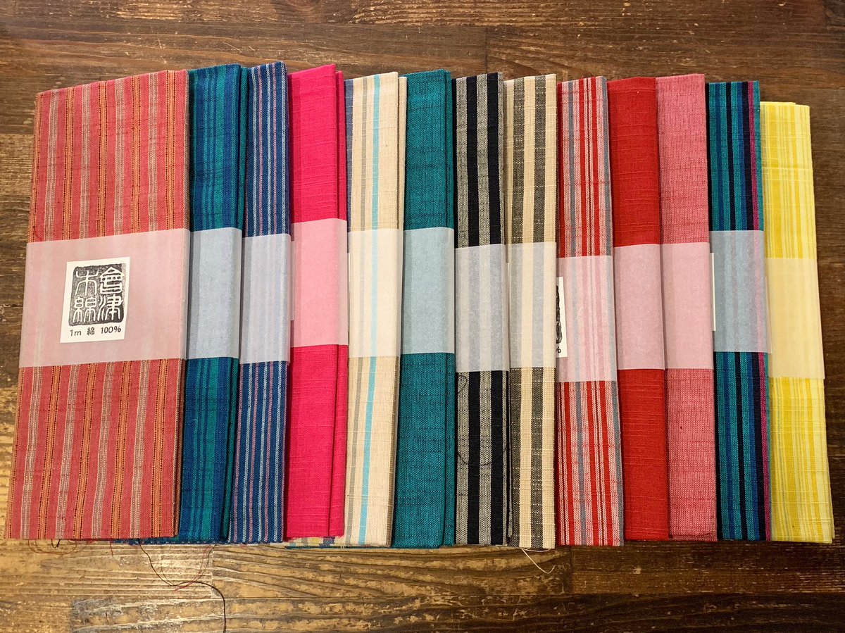 和雑貨と古本 旅猫雑貨店 Twitterissa みなさまコンニチワ 風が強いのでご用心 本日は１９時までご来店お待ちしています 明日１２日 金 から始まる佐原加世子個展 会津木綿のある暮らし では 布小物の他に会津木綿のはぎれ ５０cmと１m もご用意しました