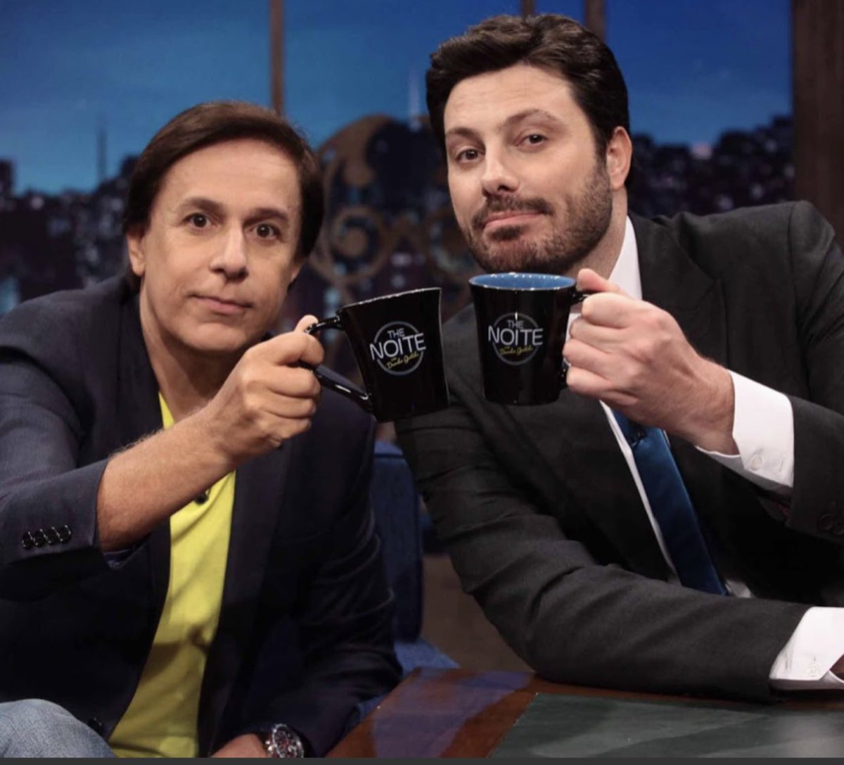 TomCavalcante1's tweet photo. O Humor que ajuda a ganhar consciência foi penalizado @DaniloGentili comediante na prisão? Esgotaram-se as tratativas, diálogo entre as partes para tão grave crime? Acredito na justiça e torço para que esse mal entendido seja corrigido! #menos https://t.co/YemfCMnatq