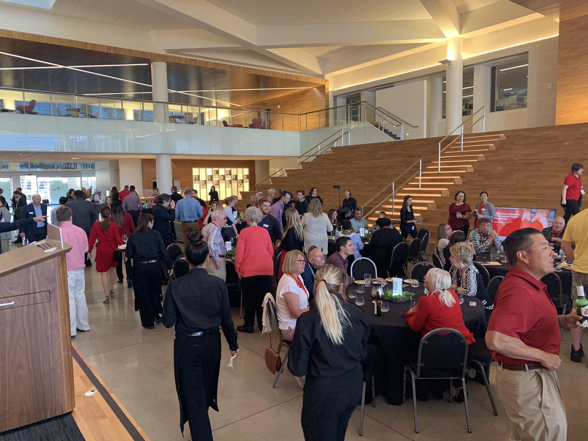 bliden's tweet photo. Excited to have 50 patients and their care partners at the @EdwardsLifesci campus for our annual #PatientExperience. It is an honor to work with the patients who give us our purpose #MyWhywithEdwards https://t.co/efyTSfC24b