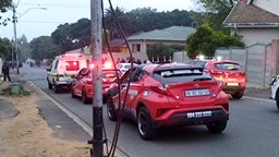 Thingamo's tweet photo. Service delivery protest Orange Grove corner 6th Ave and 12th street @danmoyane famous @UvekaR @eNCA https://t.co/dEBfXB2Twq