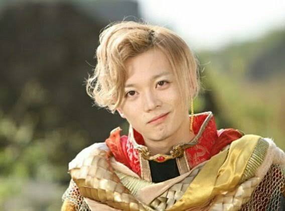 無双竜機ボルグレス バーズ 在 Twitter 上 仮面ライダーw劇中で戦闘力最弱クラスと呼ばれる怪人であるジーンドーパント それに変身する気弱でコミュ障の青年 川相透を演じていた川野直輝さんが 獣拳戦隊ゲキレンジャーのラスボスであるロンを演じてたって知った時は 無双竜機ボルグレス バーズ 在 Twitter 上 仮面ライダーw劇中で戦闘力最弱クラスと呼ばれる怪人であるジーンドーパント それに変身する気弱でコミュ障の青年 川相透を演じていた川野直輝さんが 獣拳戦隊ゲキレンジャーのラスボスであるロンを演じてたって知った時は