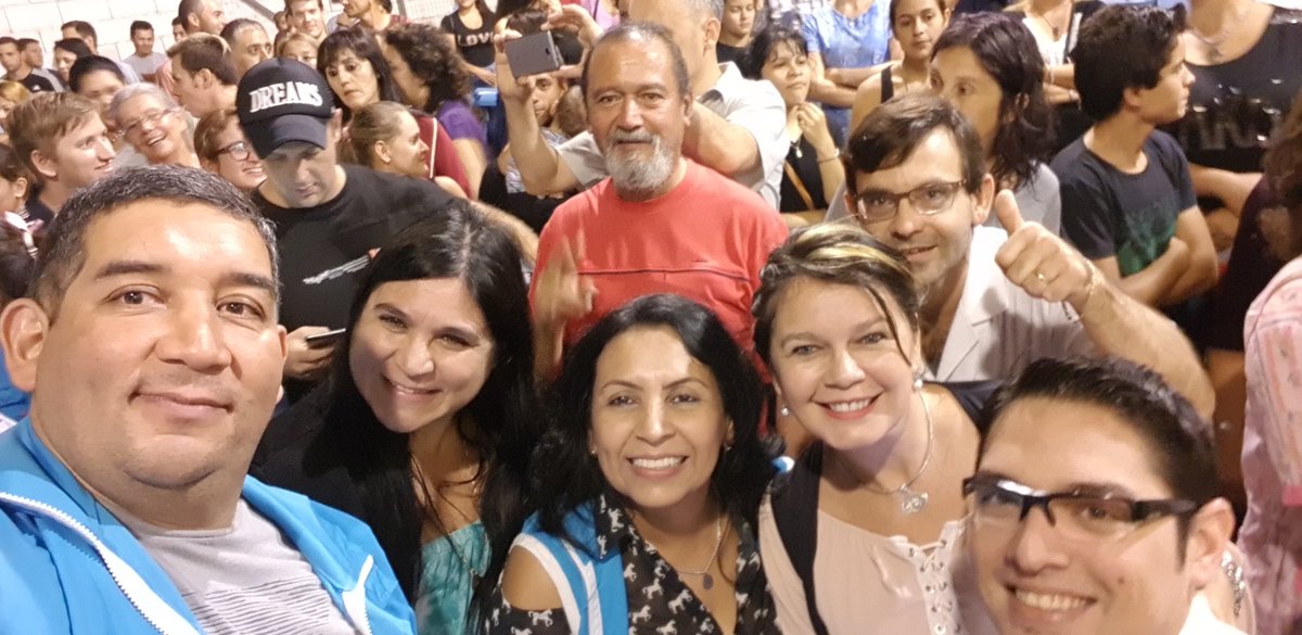 alfesepul's tweet photo. Muchísimas Gracias a la buena gente de #Oberá que vino a acompañar junto con @mariluleverberg a @Gladysmdasilva ... @PabloMycak @Fabioproko1 @Cristia91279904 @vivilurdesmere @bigalke_noelia @Gladisbangel @galarza_renzo @ANIBALGURAWSKI #HastaLaVictoriaSiempre https://t.co/n0fQLNleig
