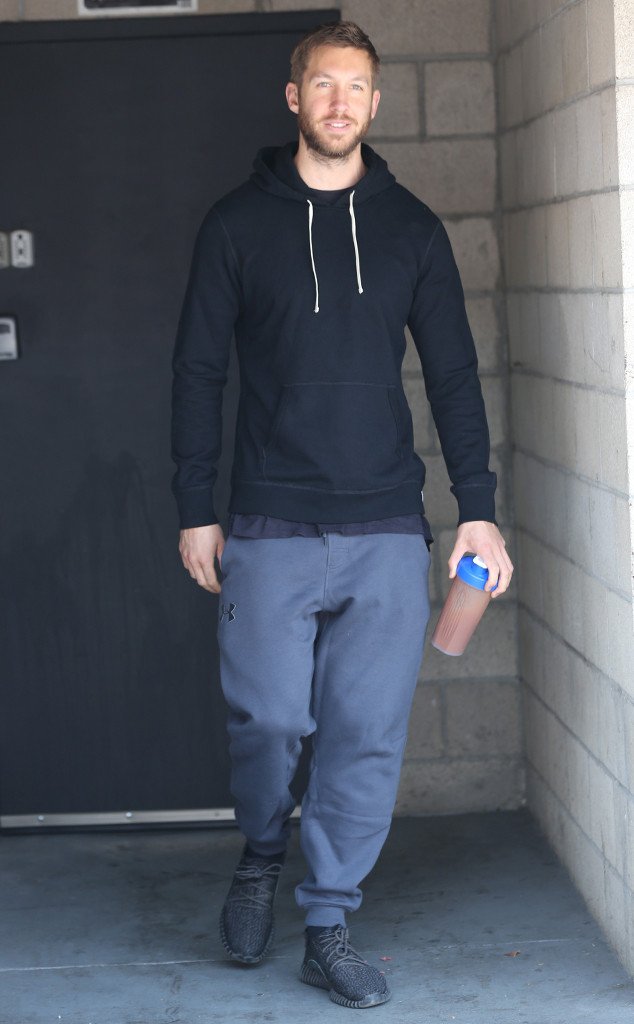PickerzSneakerz's tweet photo. Calvin Harris in Pirate Black! https://t.co/FK1NoT4kuZ