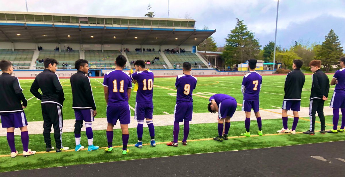 Great game tonight against a solid @TyeeHS even against 12. Good job to both team 0-0 final score. We got to keep working and getting stronger. Next game vs Lindbergh HS. #OneTeam #OnePurpose @seattlesoccer @Highlinepirates @HighlineSchools @HHSBooster @seattletimes