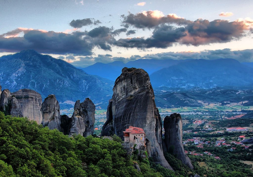 Καλημέρα σας φίλοι μου. Μετέωρα. 🌻