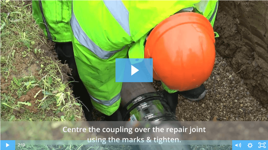 Jaybroaustralia's tweet photo. Joining low pressures pipes is simple with VIPSeal. 💧 These elastomeric rubber couplings have been approved by Sydney Water, Water Services Association of Australia (WSAA), Unitywater & most recently South East Water. #jaybro #consideritdone https://t.co/78nbwATHXA https://t.co/g01goLHrS3