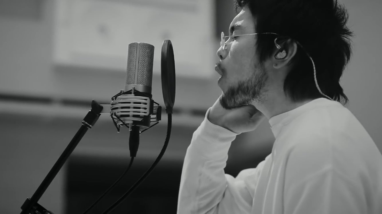 おーの в X: „King Gnuの井口さんのイヤホン、これどう見てもkz