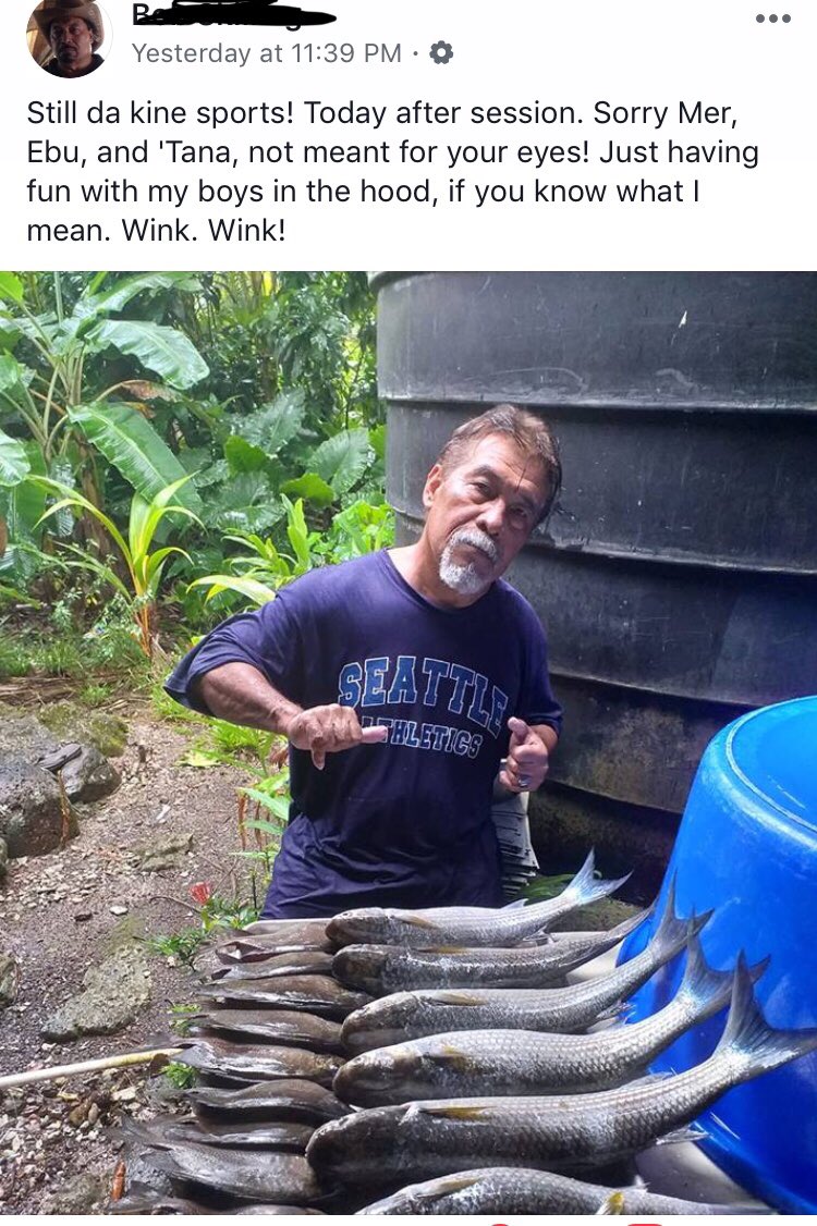 chksa_neel's tweet photo. Yoooo guys, my dad flexin way too much for the gram🤦🏽♀️ Moooom please come get your mayns!#IslanderTwitter #islanderDads #NwekSisi #NetCasting #CatchWhatYouNeed #sustainability https://t.co/X4Ll0P4ibb