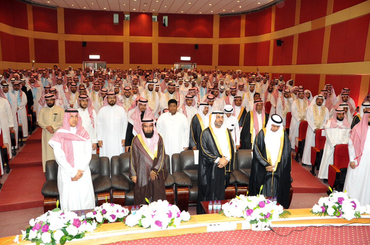 tvtc_g_RiyadhCt's tweet image. ١-صور من احتفال الكلية بخريجها: