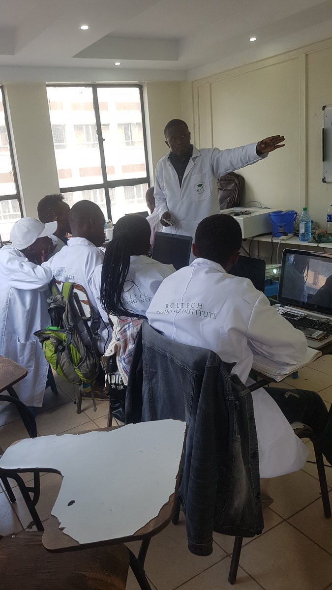 BoltechCollege's tweet image. Join our College 3months technical skills for job creation visit bit.ly/2IaIc3B or call/whatsapp +254790707070 #MobilePhoneRepairCourse @SamsungKE @SamsungMobileKE @TECNOMobile254 @citizentvkenya @dailynation @oppo @InfinixKenya