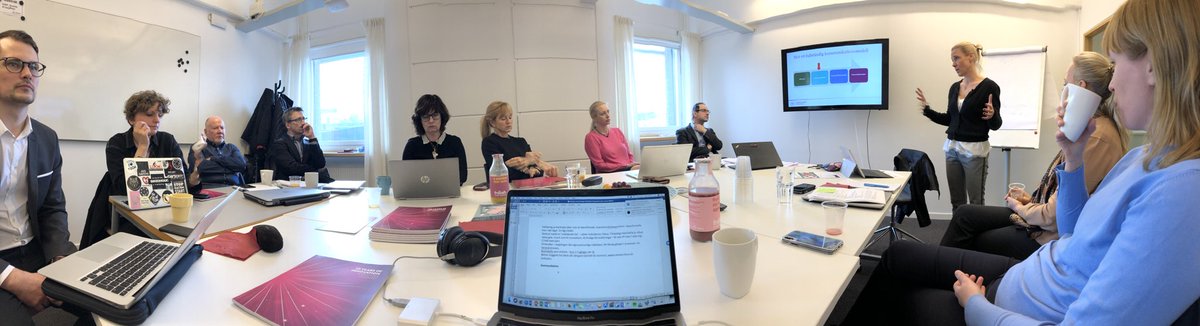 Idag gästas #KIinnovations av Gävle, Umeå och Karlskrona på dagens peer review - och får se en snabbt och professionellt utvecklad kommersialiseringsprocess. Och hur Stockholms innovationsekosystem växer samman, bra där!!
#innovateswe #nyskap