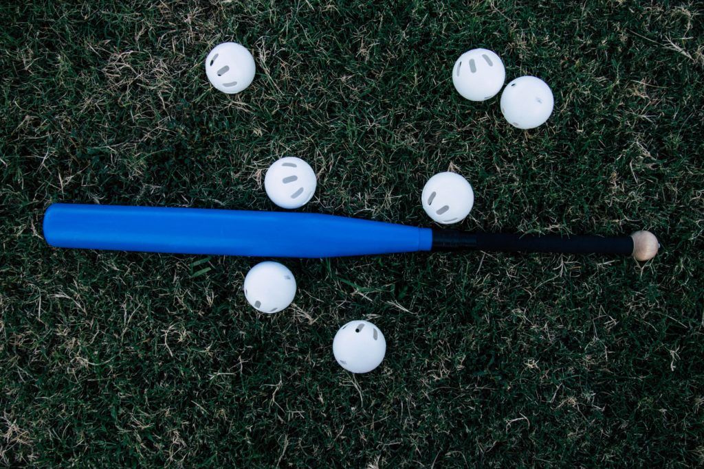 TEE BALL BAT BUYER’S GUIDE | The HomeTown All Stars buff.ly/2WZkpHm