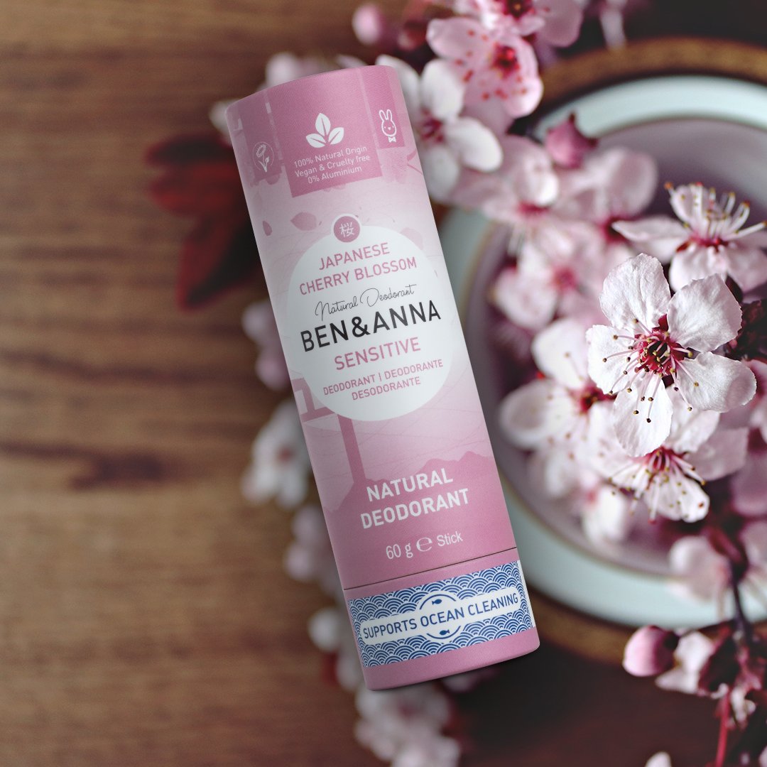 BenAndAnnaUK's tweet photo. 😍COMING SOON - the new SODA FREE Ben & Anna deodorant.😍
this soft delicate fragrance is simply dreamy. Wait till you try! 💃💃
#benandanna #natural #deodorant https://t.co/duUnZ14aLZ