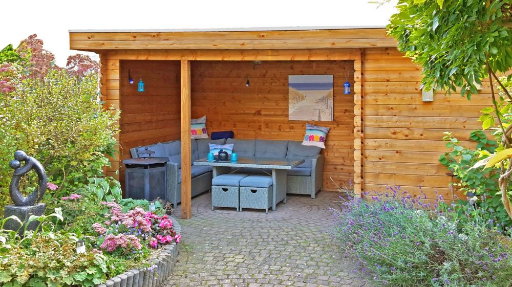 Helemaal zelf je eigen tuinhuis of blokhut naar wens ontwerpen en samenstellen? 📐⚙️👨🏽‍🔬
Dat kan met onze configurator! 👉🏼 bit.ly/2VDNwQg
✔ Onze voordelen: kwalitatief vurenhout, standaard dubbel glas, inclusief thuisbezorging &amp; 5 jaar garantie!