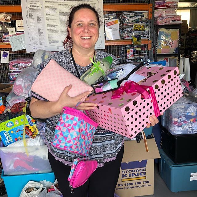 eurekamums's tweet photo. It was a pleaser to send Susanne off with beautiful #onemothertoanother bundles today. Four special mums will have something special on Mother’s Day to open. We are still accepting donations for these until the end of the month. Next week we are open Tue… https://t.co/s0sxePmJt6 https://t.co/kXw7U6aOMC