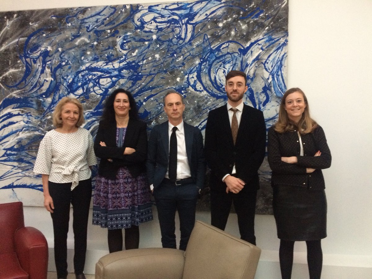 #AtEchelle sur la #Blockchain c’est parti avec <a href="/IsabelleDeSilva/">Isabelle de Silva</a> <a href="/lauredlr/">Laure de La Raudière</a> <a href="/emmanuelcombe/">Combe Emmanuel</a> et @LeConcurrential !