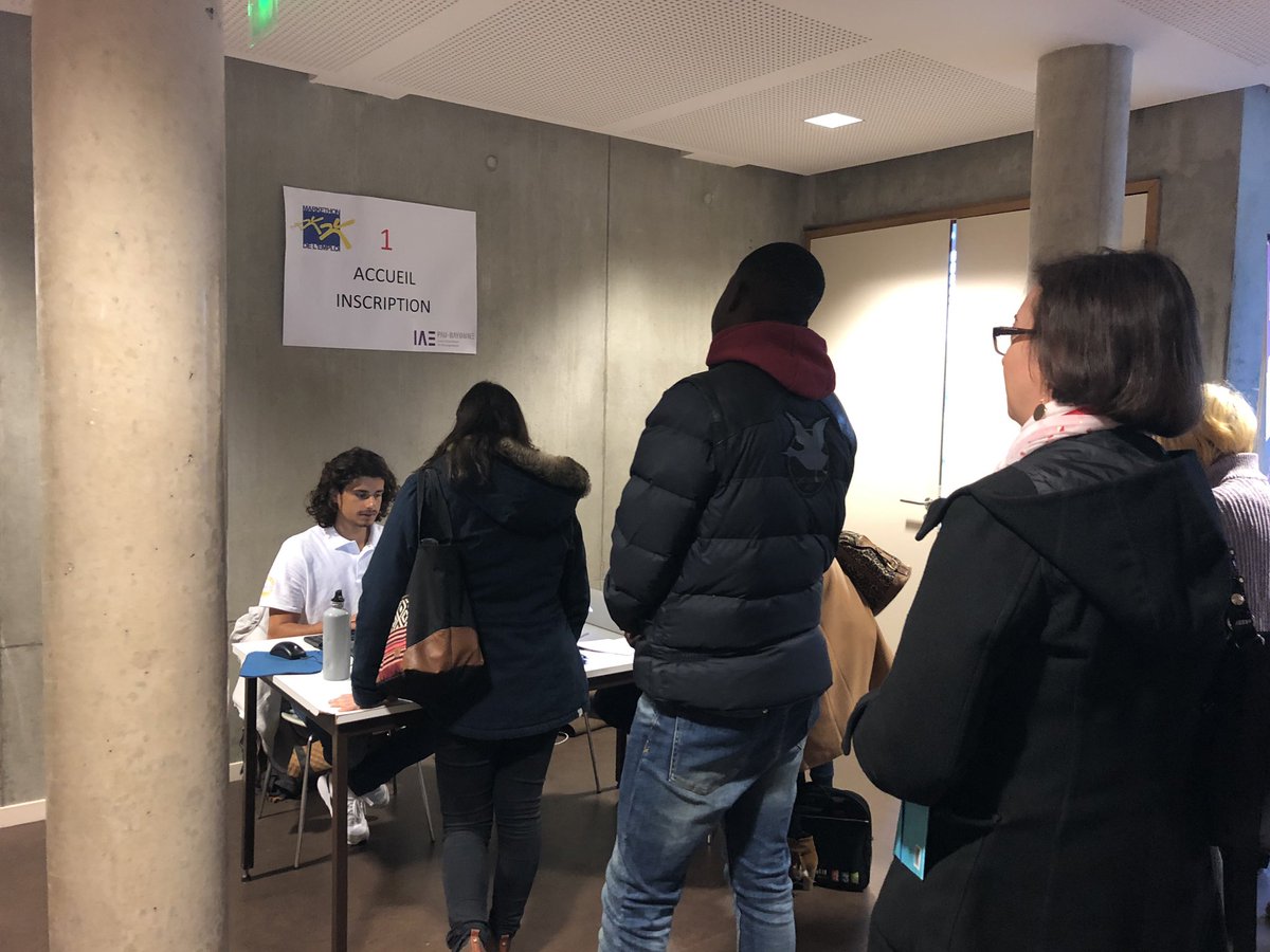 IAEPauBayonne's tweet photo. Lancement de la 2ème édition du #Markethon à #Pau organisée par les étudiants de l’@IAEPauBayonne 👉 1️⃣Accueil et inscriptions des demandeurs d’emploi 2️⃣Constitution des binômes 3️⃣Listes d’entreprises à récupérer ➡️➡️ Recherche d’#emploi #solidaire pour récolter un max d’offres ! https://t.co/jQ52wobDEt