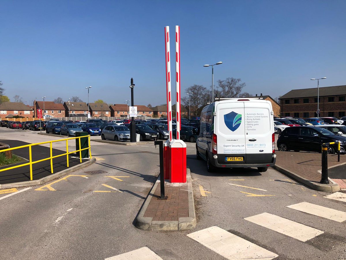 2 of 3 car park #barrier upgrades carried out at Trafford General Hospital this week - all completed &amp; tested in a day 💪🏼