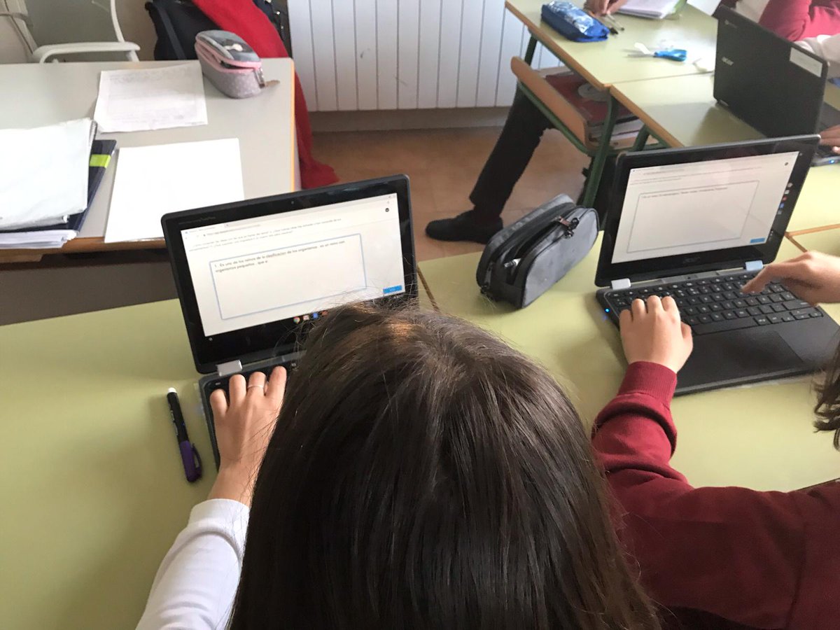 cole_sagrada's tweet image. Trabajando en #Biología de 1 de ESO con la plataforma #nearpod y la cultura de pensamiento VESS estudiamos los protoctista #ModeloVESS #Edu1tVESS  @ClariCristina @neuetes6 @RuizCliment @puri310868 @SevalMajo @nandis_ma @MaAlicia12 @mercedes_s_ @BernardoyMarta @safammercedes