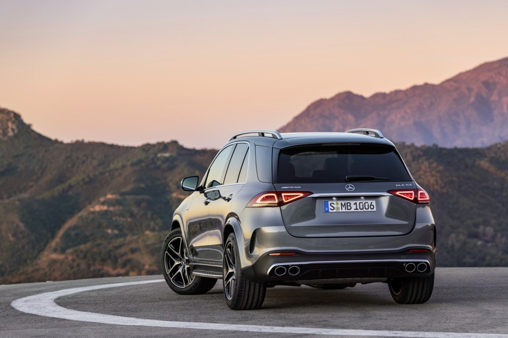 MercedesAMG tweet picture
