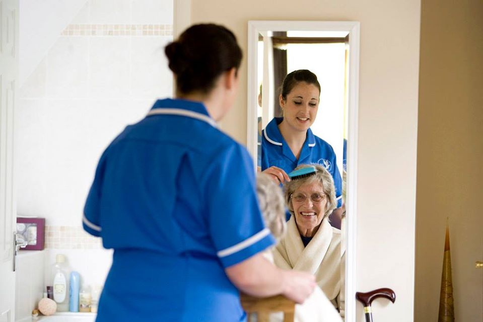 BluebirdWorc's tweet photo. Thinking about a change of #work? Want a new challenge?

Consider a rewarding #career in #care! We’re looking for compassionate and caring individuals to join our growing team of care assistants: 

https://t.co/5NNgOdm921 https://t.co/Ah1ce6T3hs
