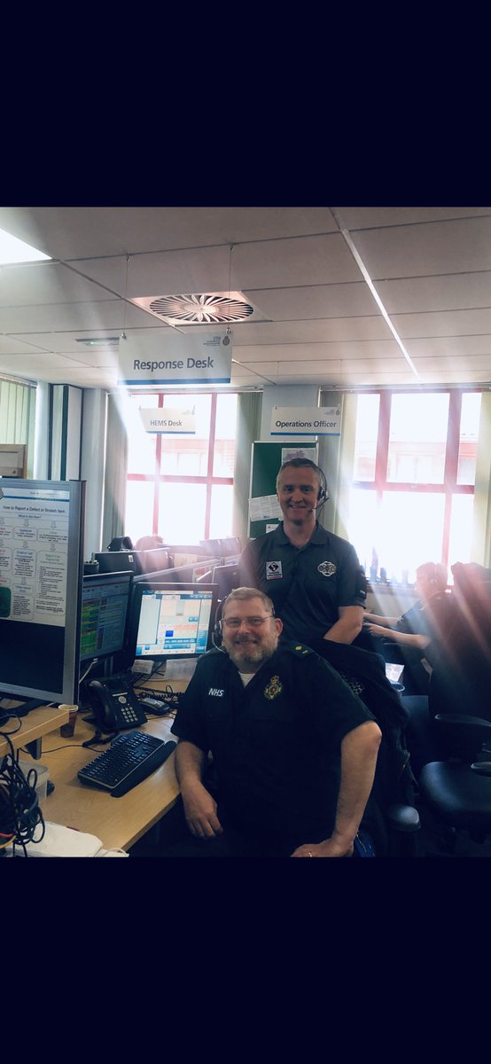 LooeTSSO's tweet image. Spending the Day in @swasFT Ambulance 🚑 control room today, what a superb team @BLIPS_LW #Triservice @LooeTSSO @DC_Police @CornwallFRS #collaboration