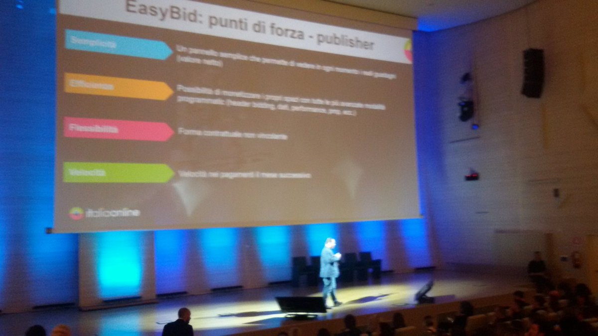 italiaonline_it's tweet photo. I punti di forza per i publisher e per Italiaonline del nuovo pannello #easybid che @miniellus presenta al #programmaticday https://t.co/NNZFqbqkl9