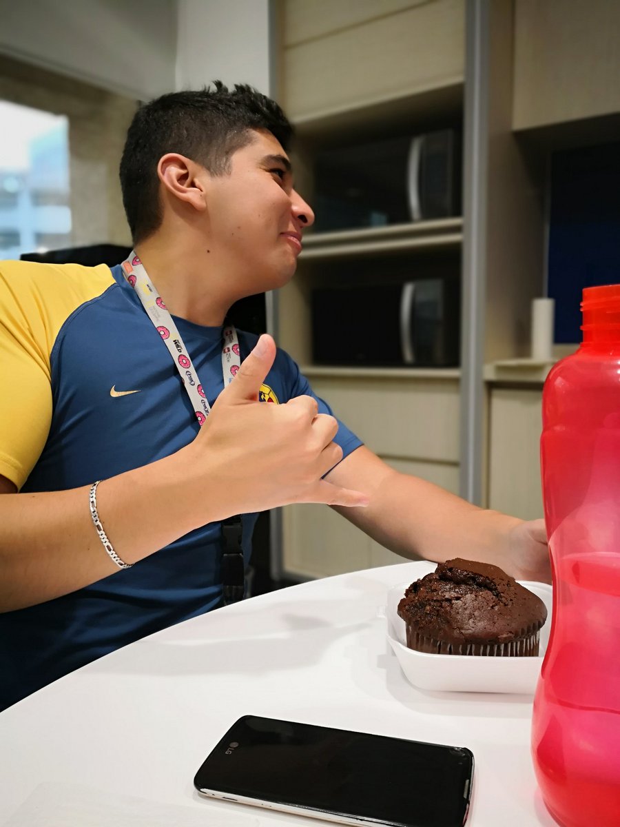 rvazkez23's tweet image. Entrale rey @gilbertohdz90 🍩 #MasterFit