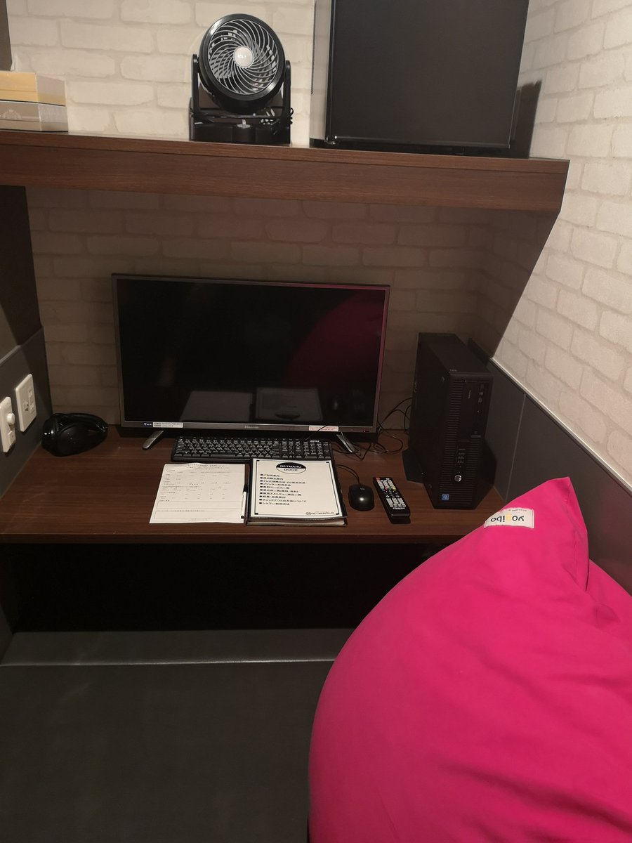 Kiaraakitty tweet media