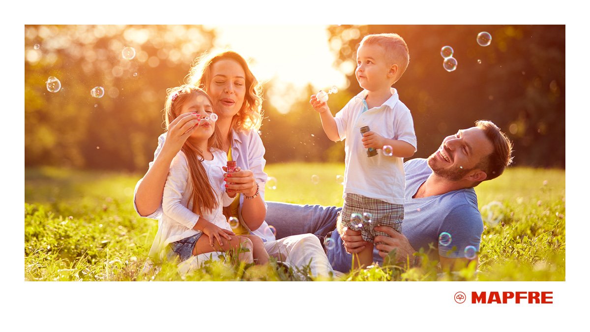 mapfre_UY's tweet photo. Con la tranquilidad de estar asegurado la vida se disfruta mucho más ❤☺. #MAPFREVida 
Conocé nuestros seguros aquí ▶ https://t.co/IzzQ5owC9F https://t.co/FYUTVQ2zkK