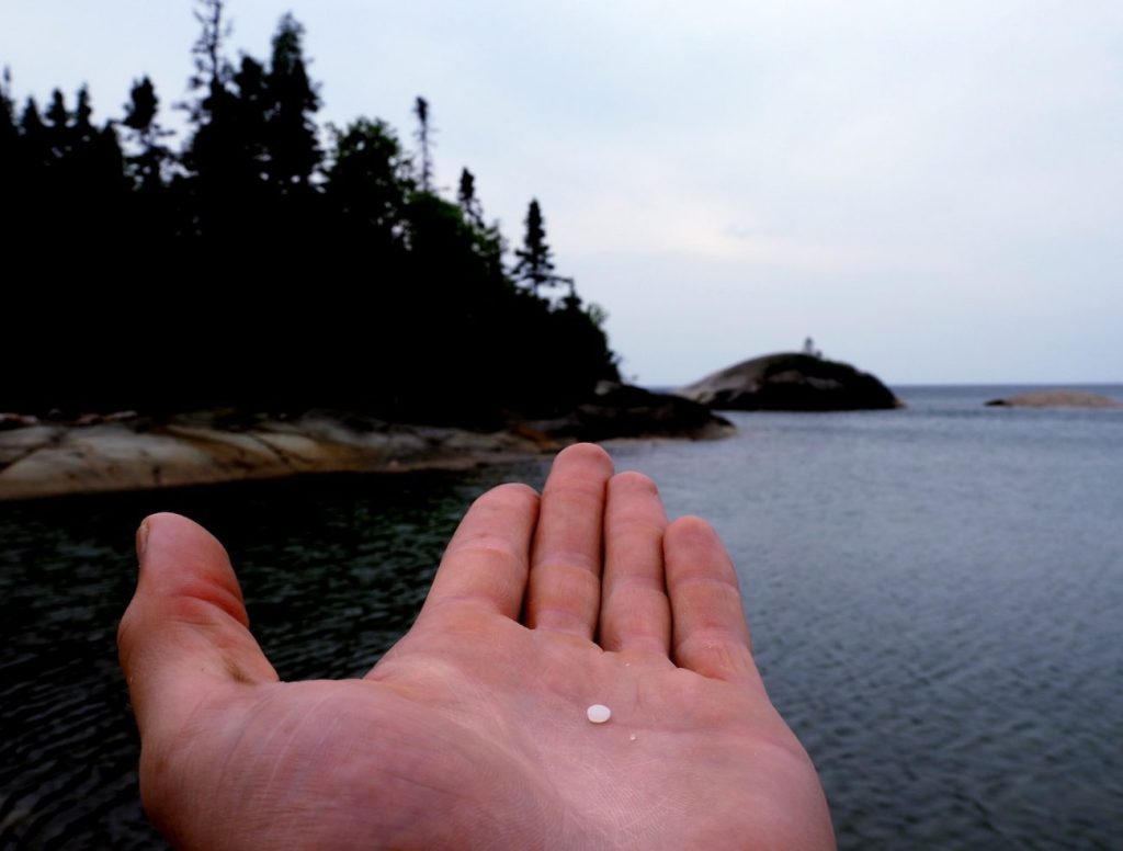 kayaksuperior's tweet photo. The Facts on Plastic: Lake Superior is not immune https://t.co/9ugM4bZtZk https://t.co/nwxrfDgOFq