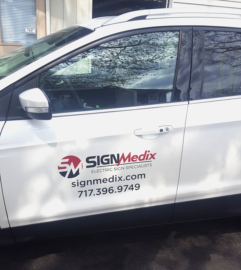 SignMedix's tweet photo. Sign Medix has a new ride out &amp; about. Keep an eye out for us on sites &amp; on the road. #signmedix.com Sign Medix, Inc. https://t.co/A7r98tiOmv