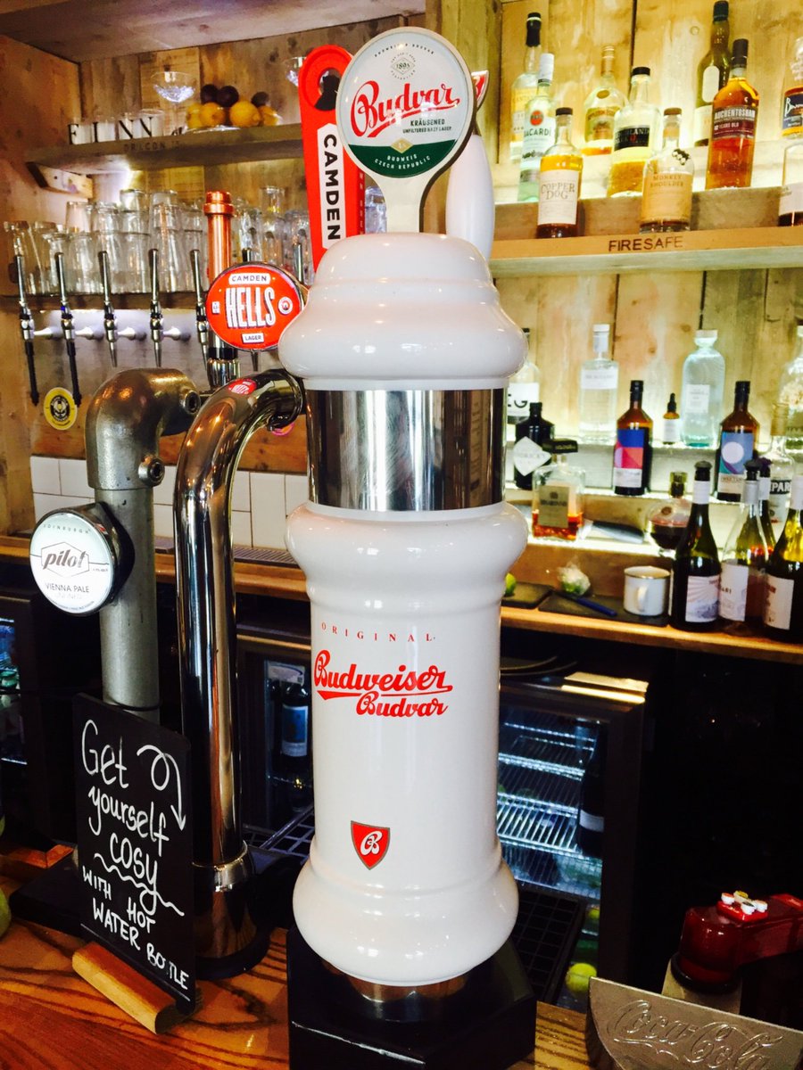 Lovely <a href="/BudvarUK/">The Original Budweiser Budvar UK</a> account in Leith selling Krausened! #beer #finn&amp;bear # Edinburgh