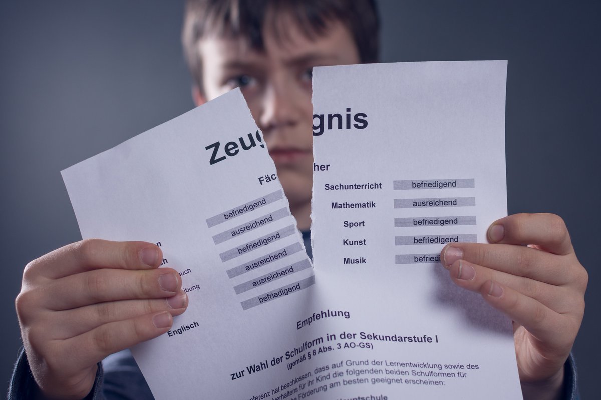 Umgang mit „schwierigen Schülern
- Vortrag 14.05.2019 - 16:00 Uhr Campus Golm, Haus 27, Raum 1.01
Anmeldung: 
potsdam-lehramt.fink-wagner.de