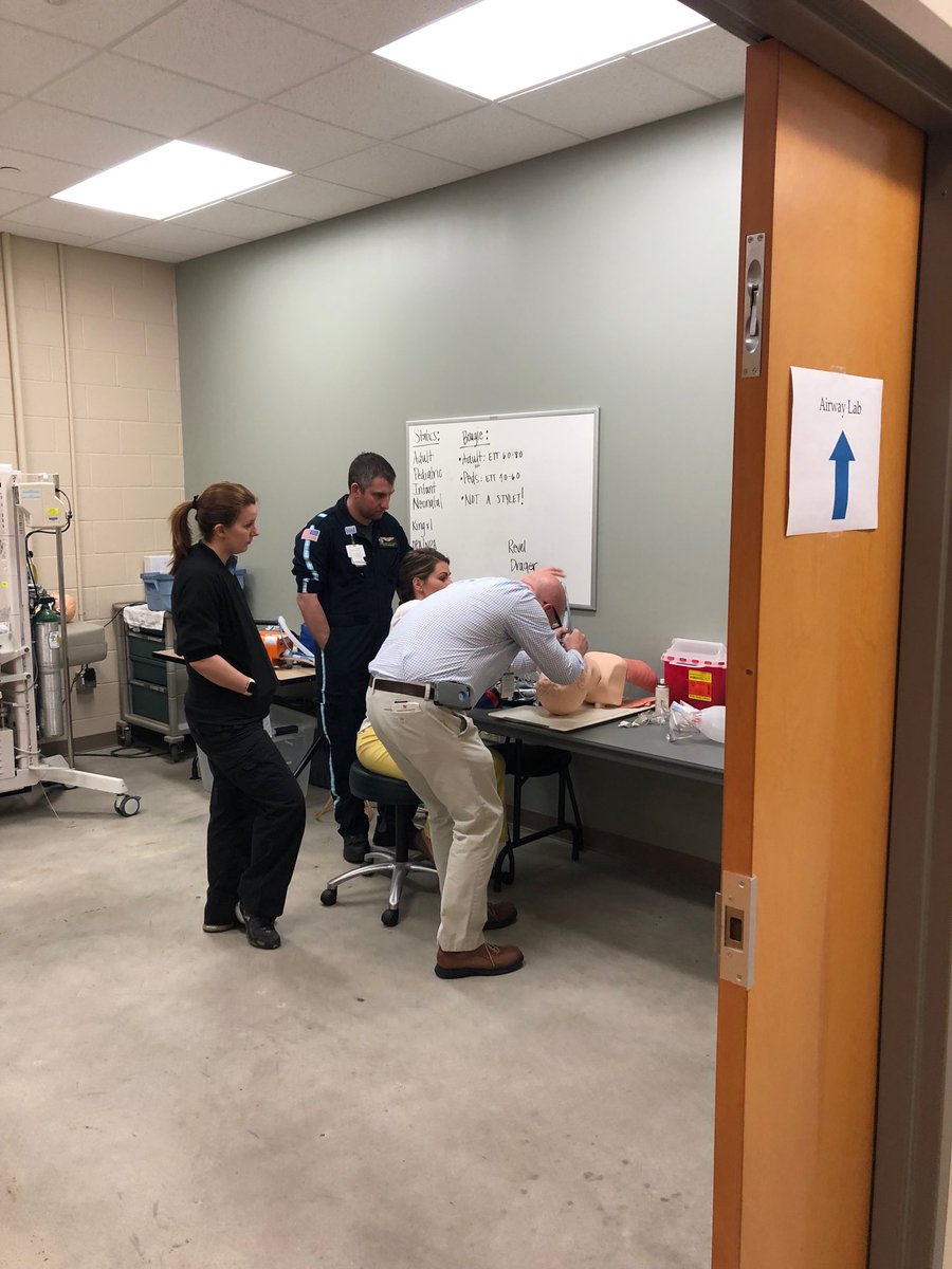 CctrnNc's tweet photo. UNC AirCare Airway lab! #SALAD ⁦@UNCsim⁩ ⁦@jcompton27315⁩ https://t.co/iUg40f35UW