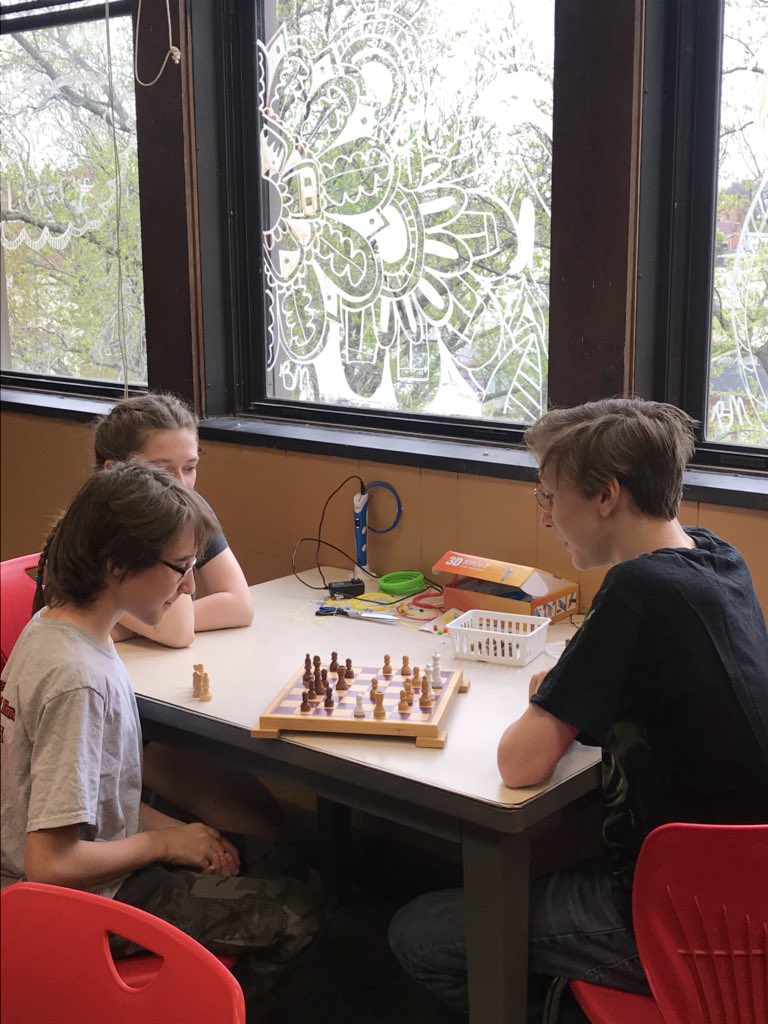 HeyMrsS's tweet photo. A little game of chess before school @SimonsenLibrary. #si9gc https://t.co/mpgTEqSb53